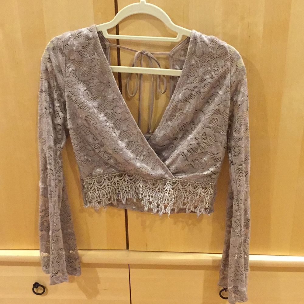 Lace top - Picture 1 of 5